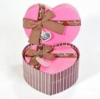 Сформированная сердцем декоративной рециркулированная роскошью коробка подарка бумажная, розовая бумажная коробка для шоколада