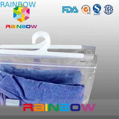 Мешок одежды человека упаковывая с мешком застежки -молнии и вешалки ясным упаковывая