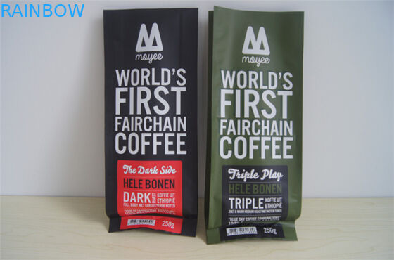 Подгонянные бортовые мешки кофе алюминиевой фольги gusset с клапаном, красным зеленым цветом