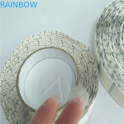 Выбитый предупреждающий рукав сокращения треугольника обозначает ясный стандарт для бутылки жидкости сока