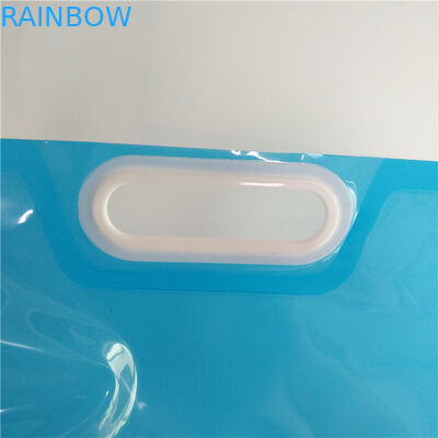 На открытом воздухе жидкостные сумки хранения, питьевая вода стоят вверх мешок Споут с ручкой