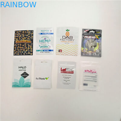 Доказательство ребенка кладет подгонянные полиэтиленовые пакеты в мешки для мешка медицины печений джунглей рунтц сумок КБД с окном