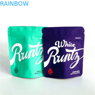 Упаковка изготовленной на заказ отсортированной массы камедеобразная кладет сумки в мешки стойки мягкого прикосновения вверх