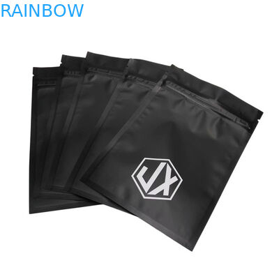 Матовый черный трехсторонний уплотнительный кабель USB Пластиковые упаковочные пакеты с молниеносной решеткой