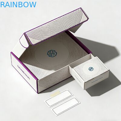 Изготовленные на заказ биоразлагаемые подарочные почтовые папки с матовой ламинацией и индивидуальным логотипом