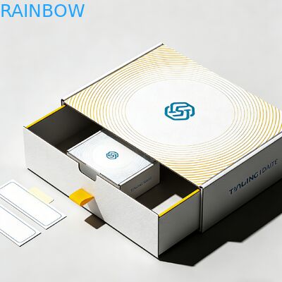 Изготовленные на заказ биоразлагаемые подарочные почтовые папки с матовой ламинацией и индивидуальным логотипом