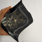 1 кг 500 граммов 250 граммов стоит вверх сумка черного штейнового кофе упаковывая с верхними молнией и алюминиевой фольгой внутри сумок