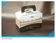 Коробка красивейшего и привлекательного торта упаковывая бумажная упаковывая с принимает отсутствующую ручку