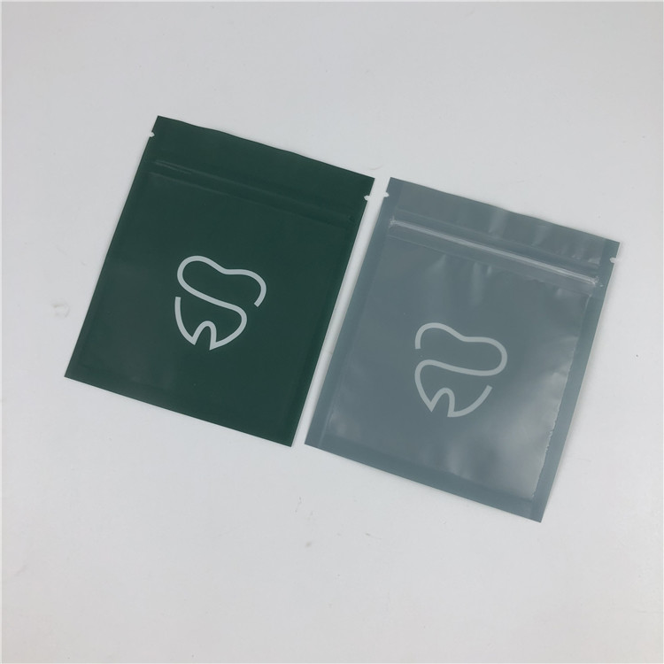 Ziplock Mylar Aligners расчалок черноты Matt плоский кладет ясный фронт в мешки для аксессуаров зубов