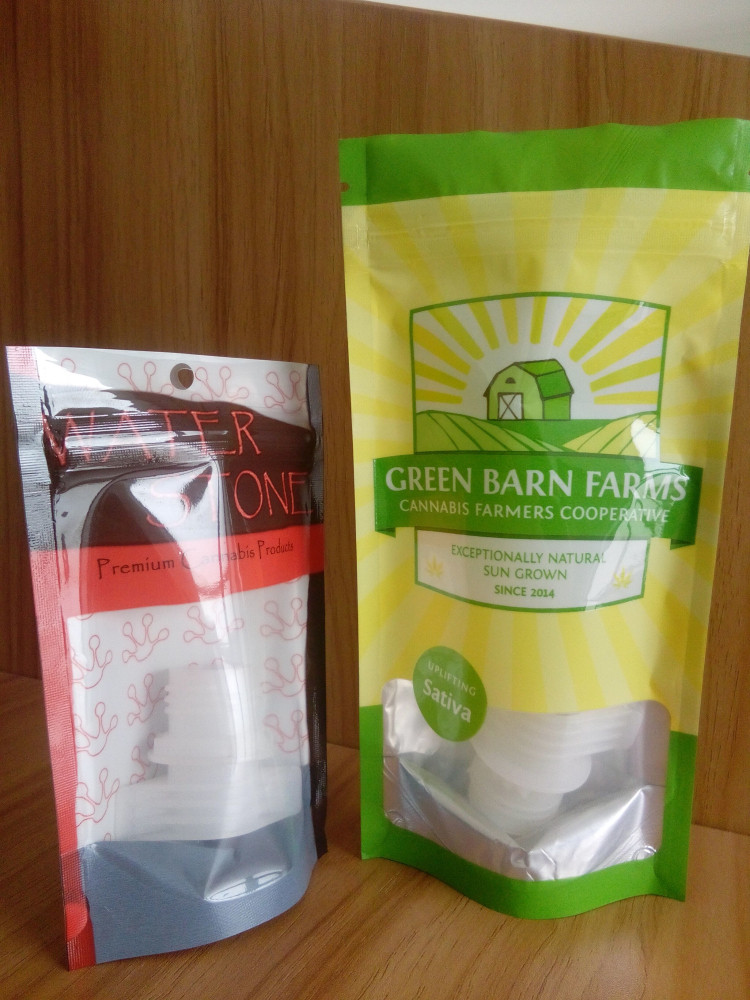 Стоьте вверх пластмасовый контейнер заполненный с семенами конопли/мешками Noni с застежкой -молнией