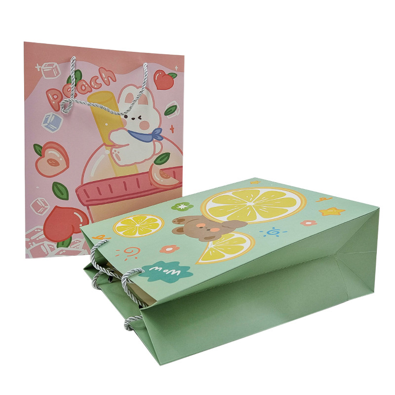 Оптовая продажа на заказ напечатанный логотип роскошный подарочный бумажный пакет розничная продажа бутик магазины бумажные пакеты