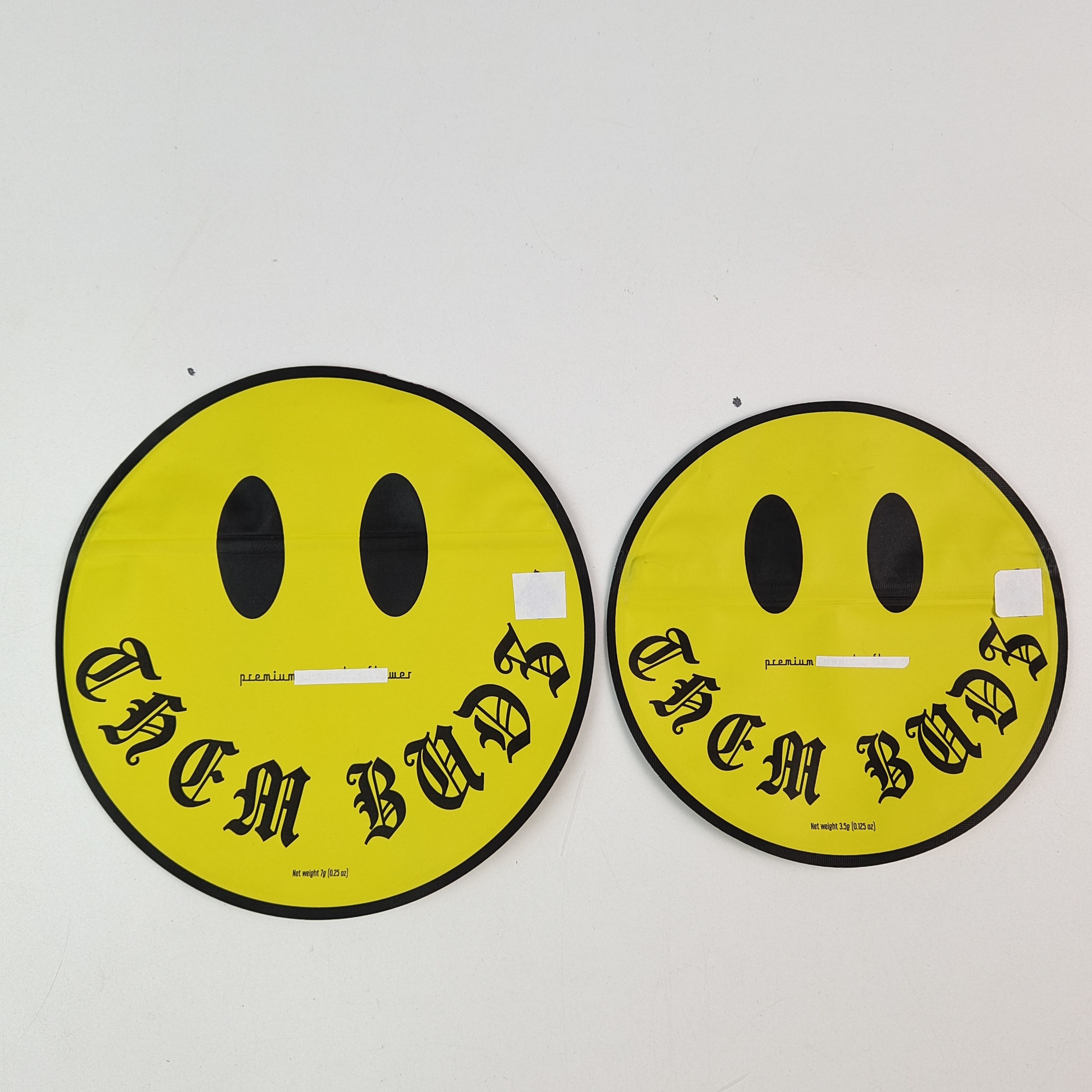 Нерегулярные 3,5 граммовые 7 граммовые сумки Mylar с молниеносной резьбой Внутри Печать Алюминиевая фольга Запахоустойчивый съедобный пластиковый мешок