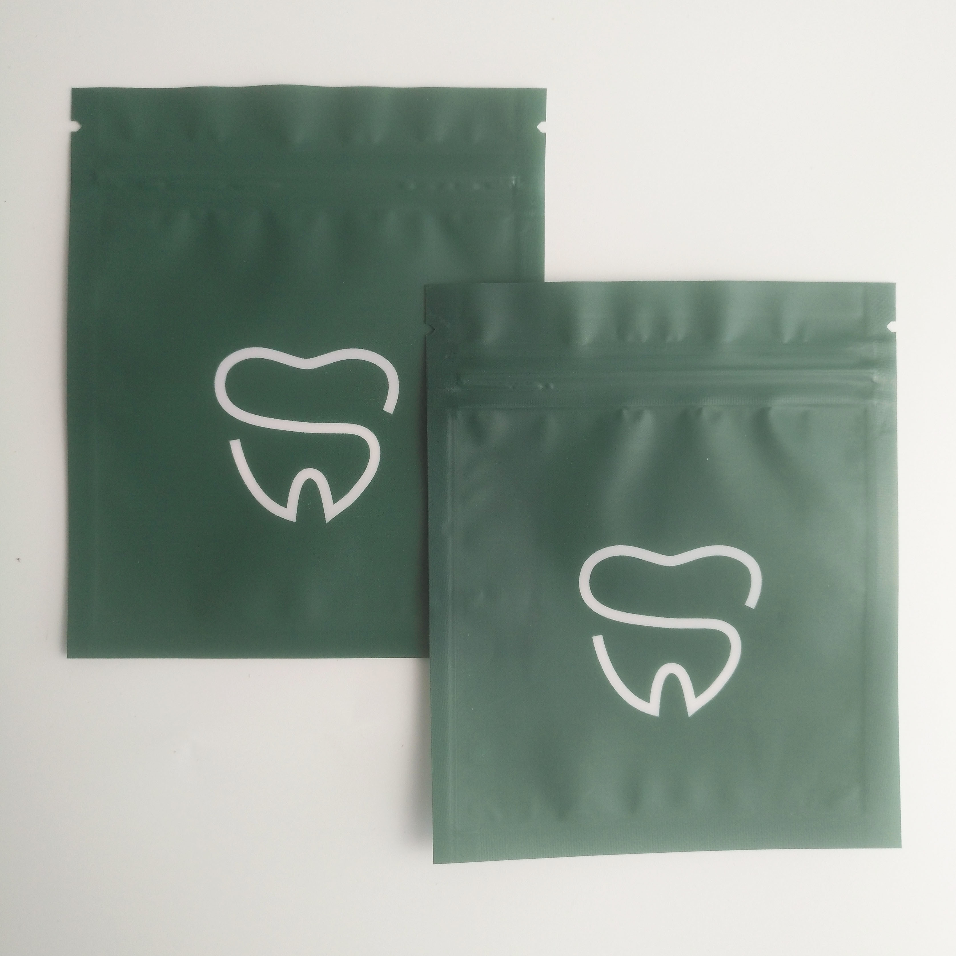 сумки Cmyk Mylar PE 120mic MOPP штейновые упаковывая с одной стороной