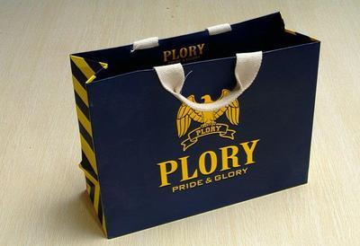 Напечатанные логосом ходя по магазинам бумажные цветы Pantone черноты мешка сплетенные PP Recyclable