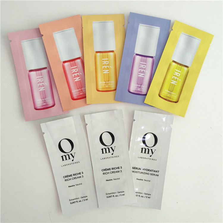 Нагрейте - загерметизированные косметики пробуют упаковывая сумки уплотнения сторон фольги 3 Mylar мешка саше плоские